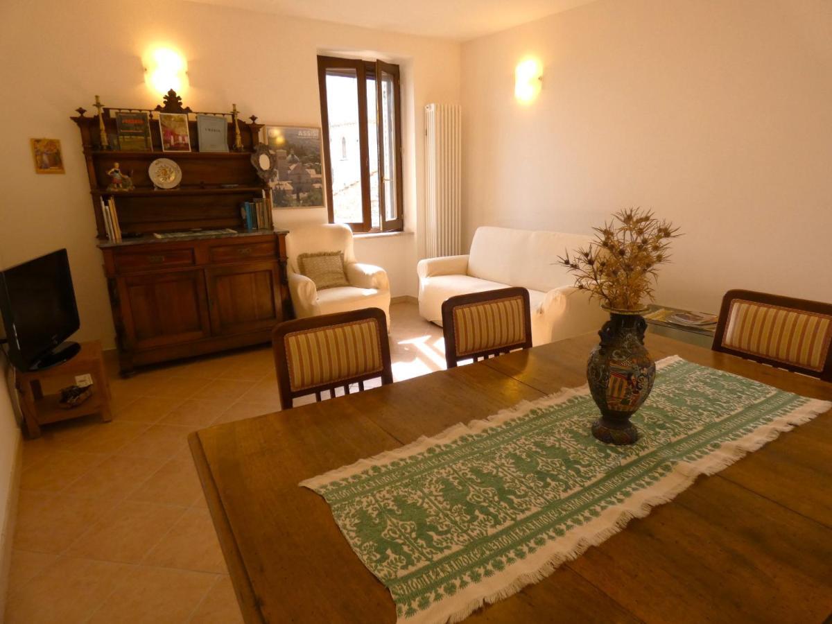 Appartement Scappo In Umbria, La Casa Di Eude à Assise Extérieur photo